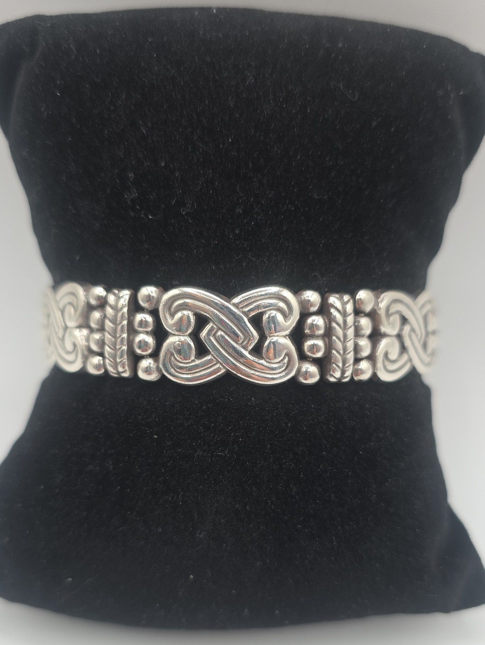Brighton MANZANITA Silver Interlocking Hearts Link Bracelet, Toggle Clasp